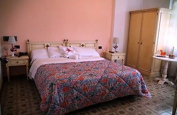 Hotel San Giuseppe Pozzuoli Zewnętrze zdjęcie
