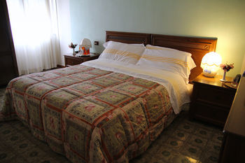 Hotel San Giuseppe Pozzuoli Zewnętrze zdjęcie